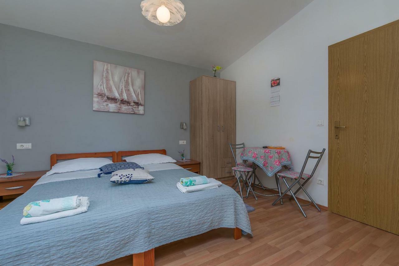 Apartment Ivanka Omiš Εξωτερικό φωτογραφία